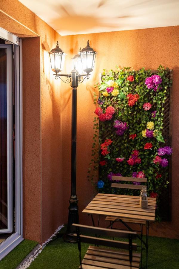 L'Insolite, Spa Privatif Toulouse Luaran gambar